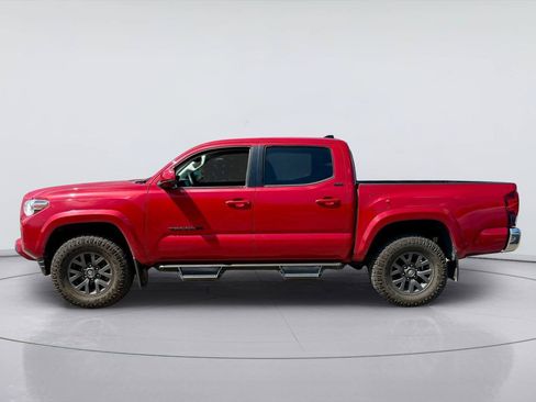 Used 2023 Toyota Tacoma SR5 RWD image 8
