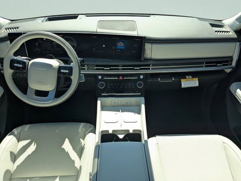 New 2026 Hyundai Santa Fe Calligraphy FWD image 17
