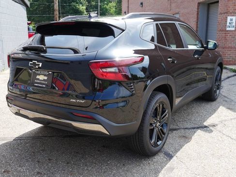 New 2026 Chevrolet Trax ACTIV w/ Driver Confidence Package FWD image 4