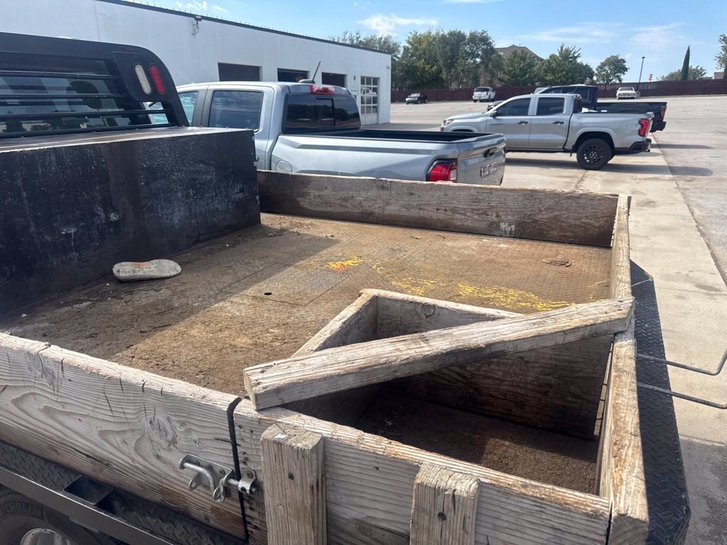 Used 2020 Ford F350 XL w/ Power Equipment Group RWD image 7