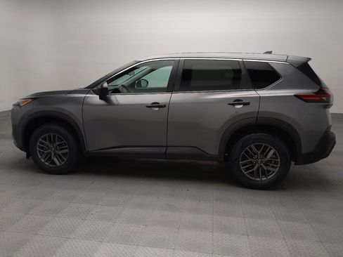 Used 2021 Nissan Rogue S FWD image 3