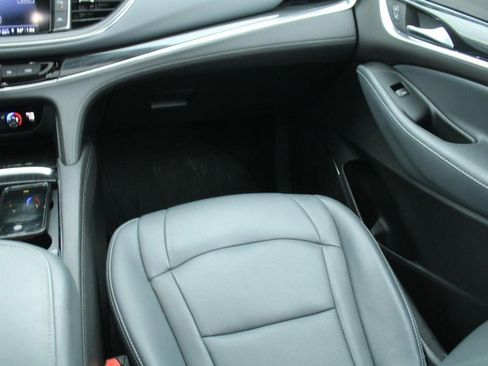 Certified 2023 Buick Enclave Essence w/ Experience Buick Package image 17