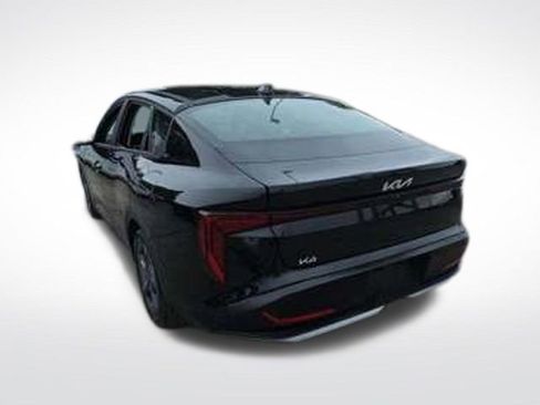 Certified 2026 Kia K4 FWD image 2