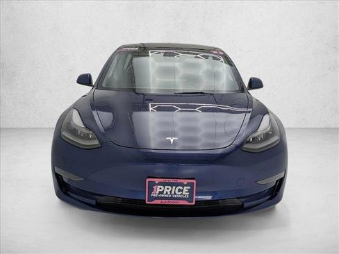 Used 2022 Tesla Model 3 Long Range image 2