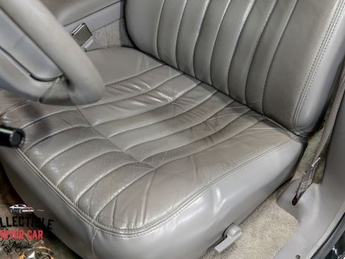 Used 1996 Chevrolet Impala SS RWD image 70