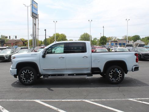 New 2026 Chevrolet Silverado 2500 High Country w/ Technology Package AWD/4WD image 6