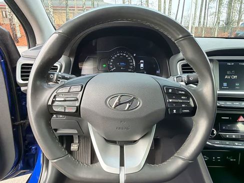 Used 2019 Hyundai Ioniq Limited image 21