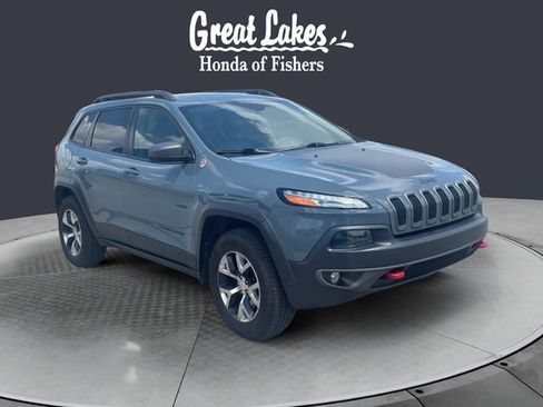 Used 2014 Jeep Cherokee Trailhawk w/ Comfort/Convenience Group AWD/4WD image 7
