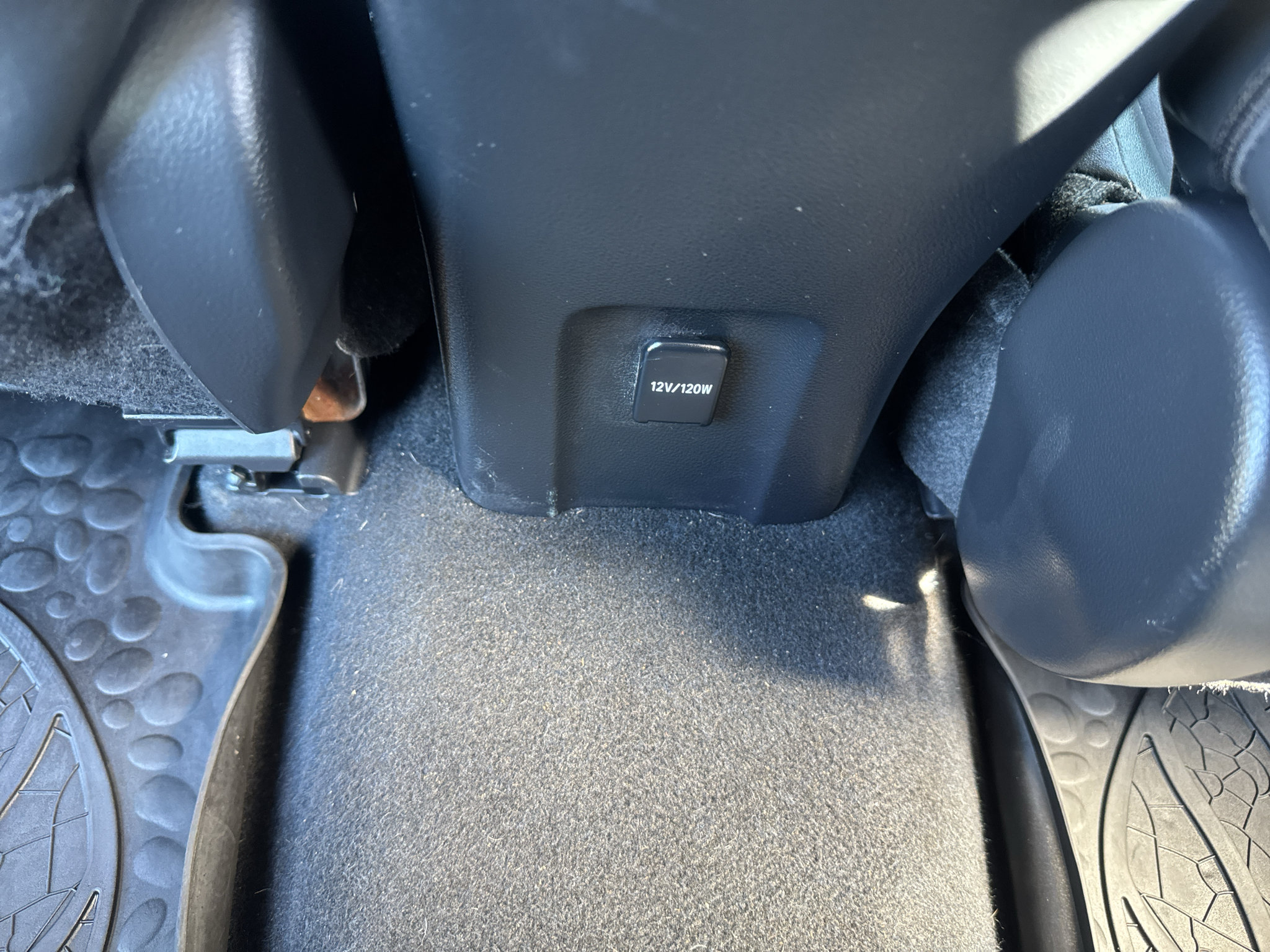 Used 2017 Toyota Prius Prime Premium FWD image 23
