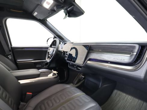 Used 2022 Rivian R1S Launch Edition AWD/4WD image 23