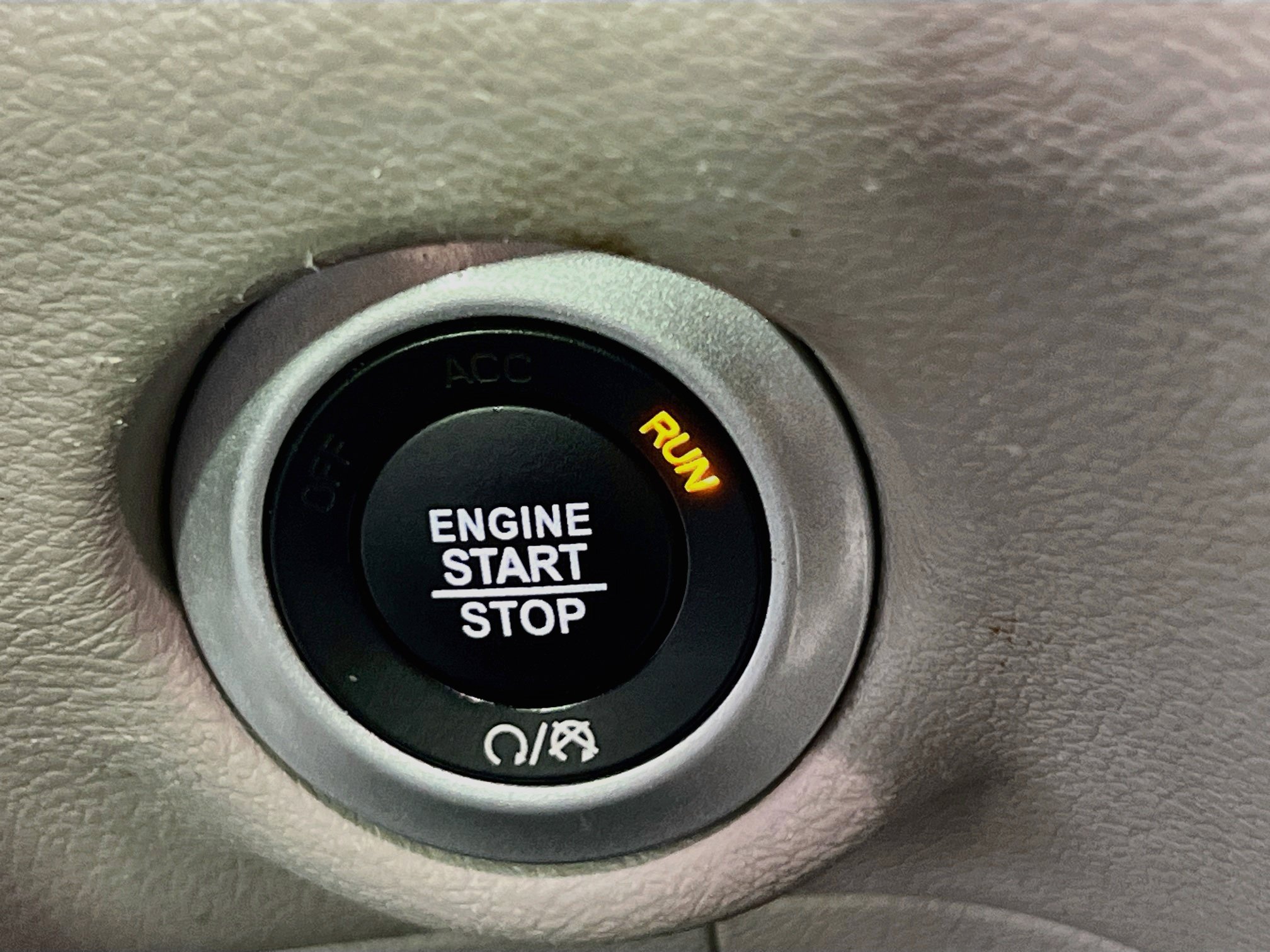Used 2023 Chrysler Pacifica Touring-L FWD image 20