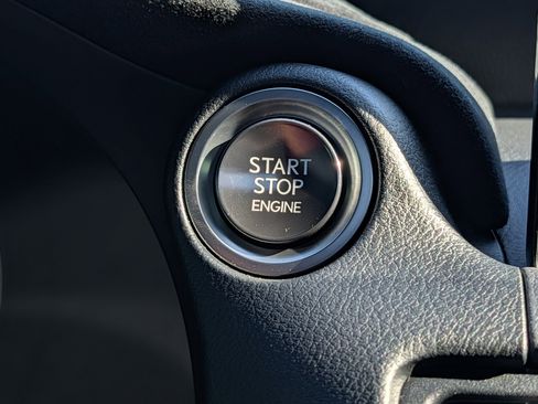 Used 2025 Lexus IS 500 w/ F-Sport Performance RWD image 36