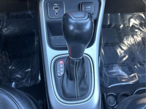 Certified 2021 Jeep Compass 80th Special Edition w/ Sun and Sound Group image 24