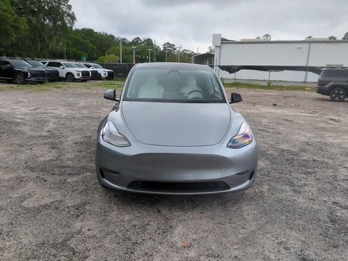 Used 2024 Tesla Model Y Performance AWD/4WD image 2