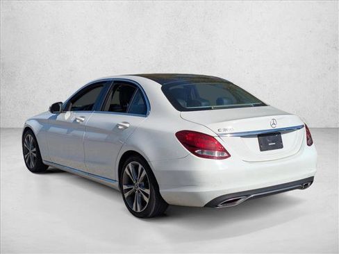 Used 2017 Mercedes-Benz C 300 Sedan image 5