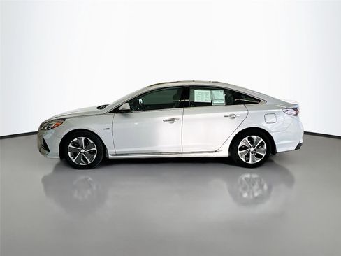 Used 2019 Hyundai Sonata Limited image 8