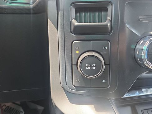 Used 2026 Ford F150 Lariat w/ Equipment Group 502A High AWD/4WD image 11