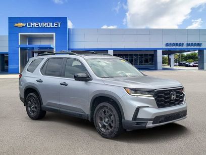 Used 2025 Honda Pilot TrailSport
