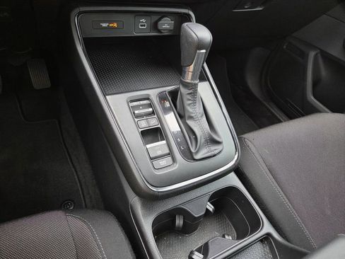 Used 2024 Honda CR-V LX image 12