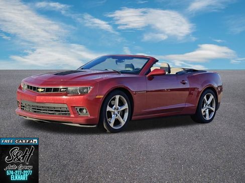 Used 2015 Chevrolet Camaro SS w/ RS Package RWD image 16