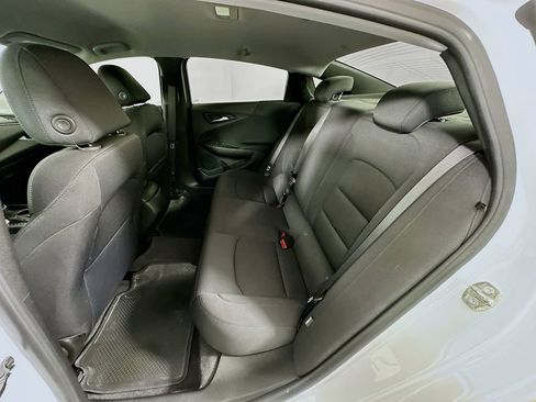 Used 2023 Chevrolet Malibu LS FWD image 23