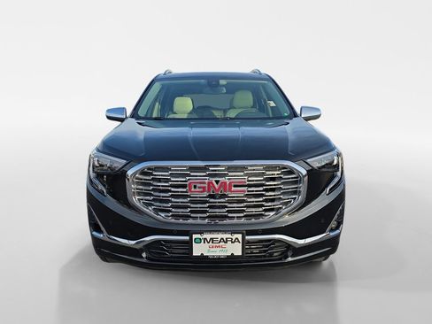 Used 2020 GMC Terrain Denali w/ Denali Premium Package image 10