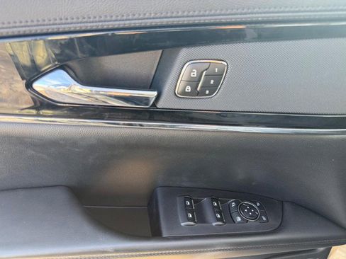 Certified 2023 Lincoln Nautilus Reserve image 25