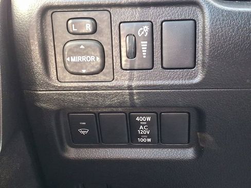 Used 2017 Toyota 4Runner SR5 Premium AWD/4WD image 29