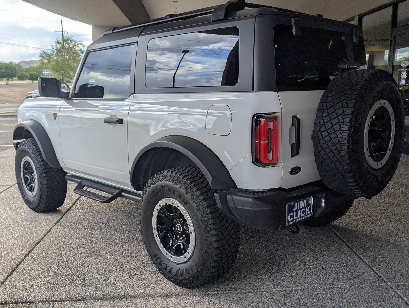 Used 2024 Ford Bronco Badlands w/ Sasquatch Package AWD/4WD image 4