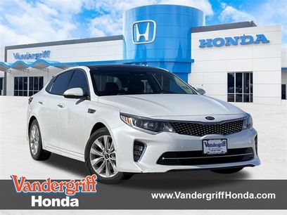 Used 2018 Kia Optima S w/ Panoramic Sunroof Package