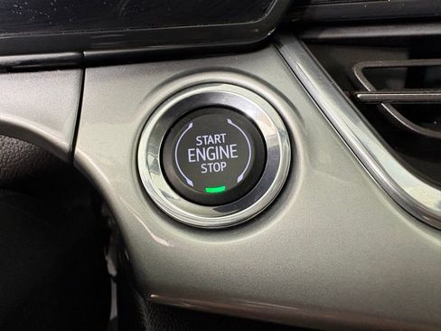 Used 2024 Chevrolet Trax LT image 30