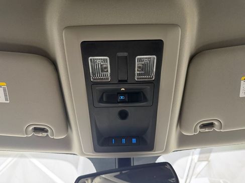 Used 2017 RAM 2500 Laramie AWD/4WD image 15