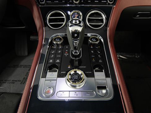 Used 2023 Bentley Continental GT S AWD/4WD image 43