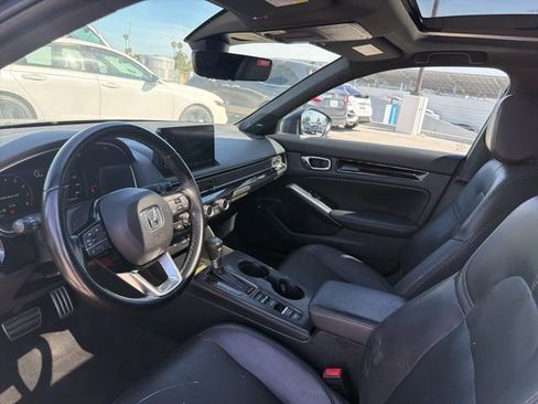 Used 2022 Honda Civic Sport Touring image 3