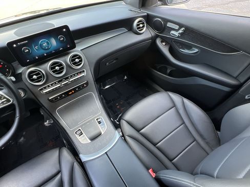 Used 2022 Mercedes-Benz GLC 300 4MATIC Coupe image 14