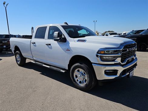 New 2026 RAM 2500 Tradesman image 9