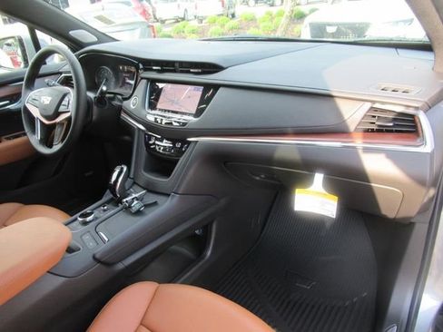 New 2025 Cadillac XT5 Premium Luxury w/ Technology Package image 10