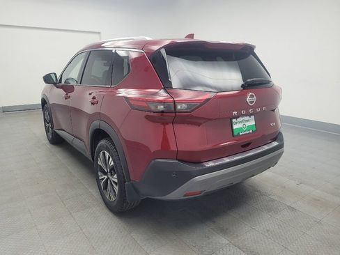 Used 2021 Nissan Rogue SV w/ Premium Package image 5