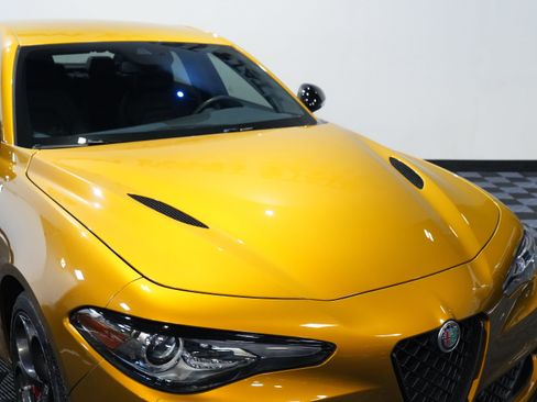 Used 2022 Alfa Romeo Giulia Quadrifoglio w/ Active Assist Plus Package RWD image 12