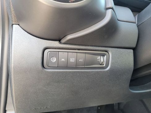 New 2026 Chevrolet Equinox EV RS image 17