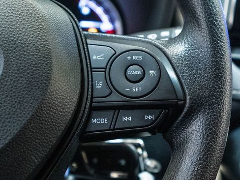 Used 2024 Toyota RAV4 LE image 19