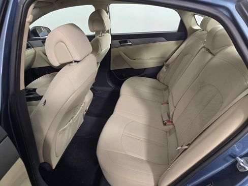 Used 2016 Hyundai Sonata SE FWD image 16