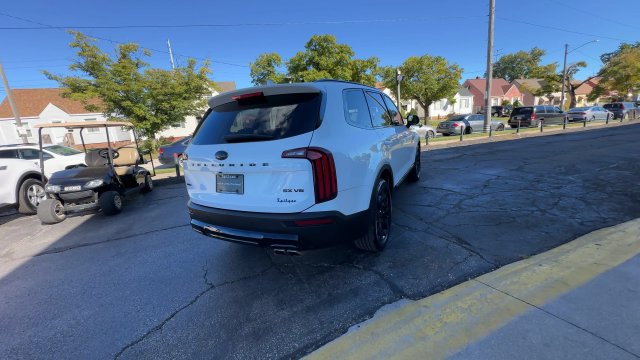 Certified 2021 Kia Telluride SX w/ Nightfall Edition Package AWD/4WD image 9