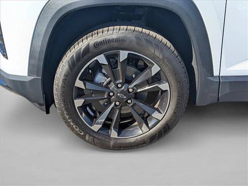 New 2026 Chevrolet Equinox RS w/ Convenience Package III FWD image 10