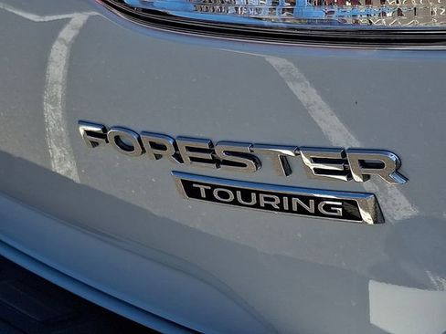 Used 2024 Subaru Forester Touring w/ POP Package 3 AWD/4WD image 35