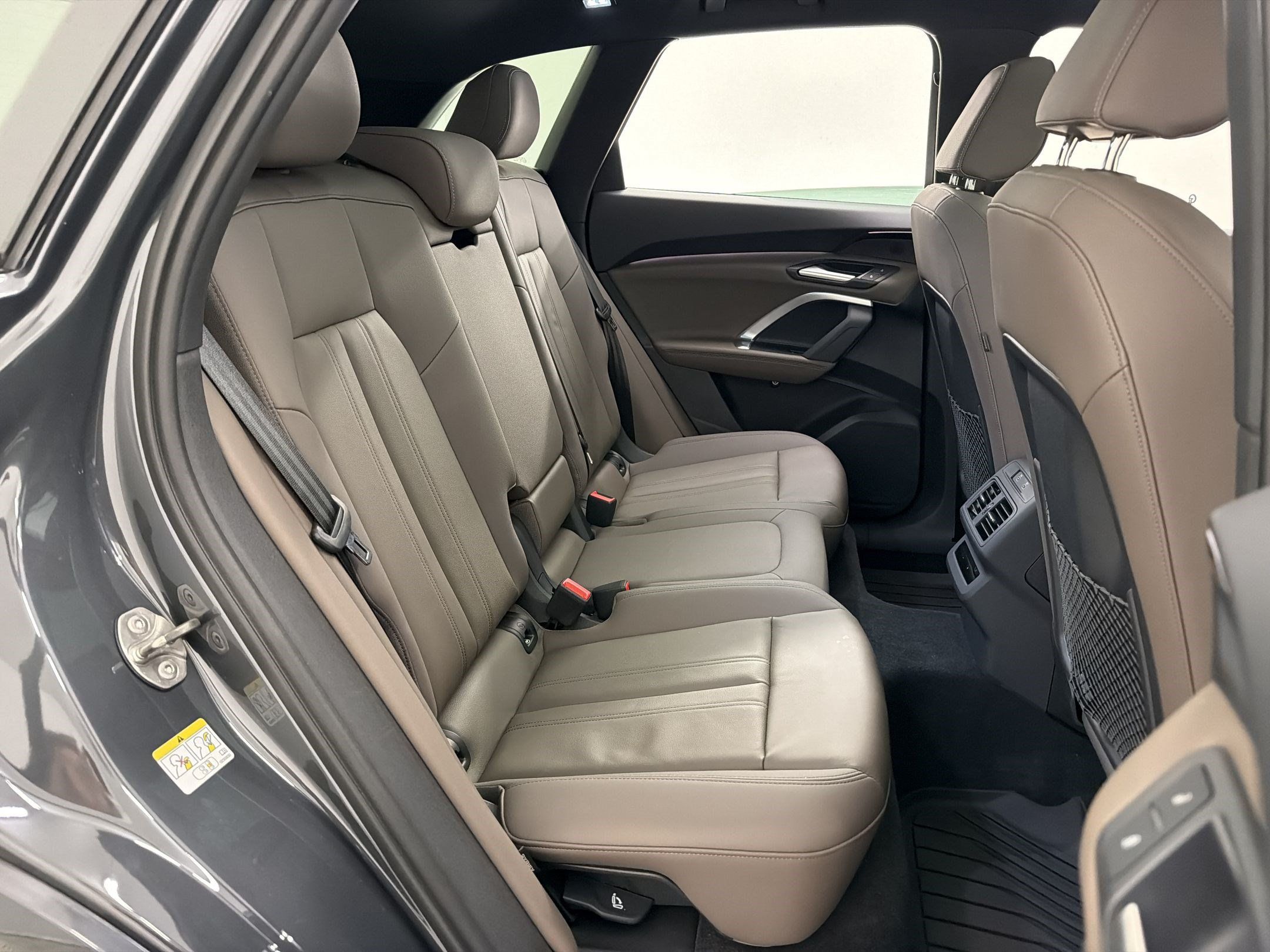 Certified 2025 Audi Q5 Premium w/ Convenience Package AWD/4WD image 32