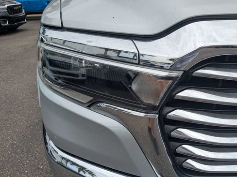 Used 2026 RAM 1500 Laramie AWD/4WD image 10