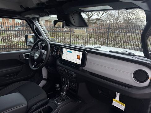 New 2026 Jeep Gladiator Sport image 13