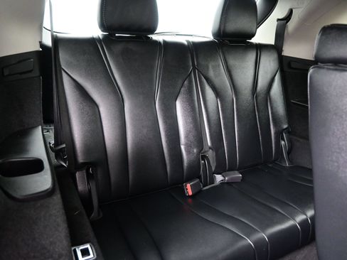 Used 2022 Acura MDX SH-AWD w/ Technology Package image 17