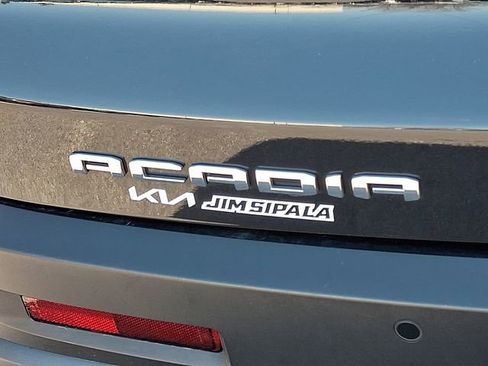 Used 2020 GMC Acadia AT4 image 31